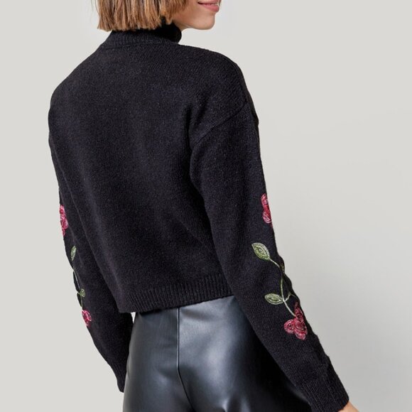 Lucia Floral Embroidered Pull Over Sweater - Picture 3 of 7